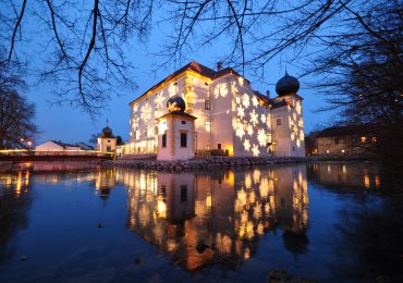 ADVENT GLASWELT & WASSERSCHLOSS KOTTINGBRUNN