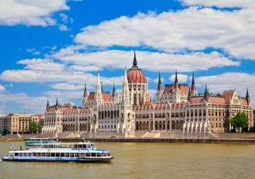 BUDAPEST – DIE KÖNIGIN DER DONAU